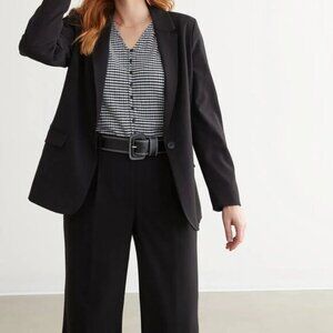 Reitmans One Button Blazer